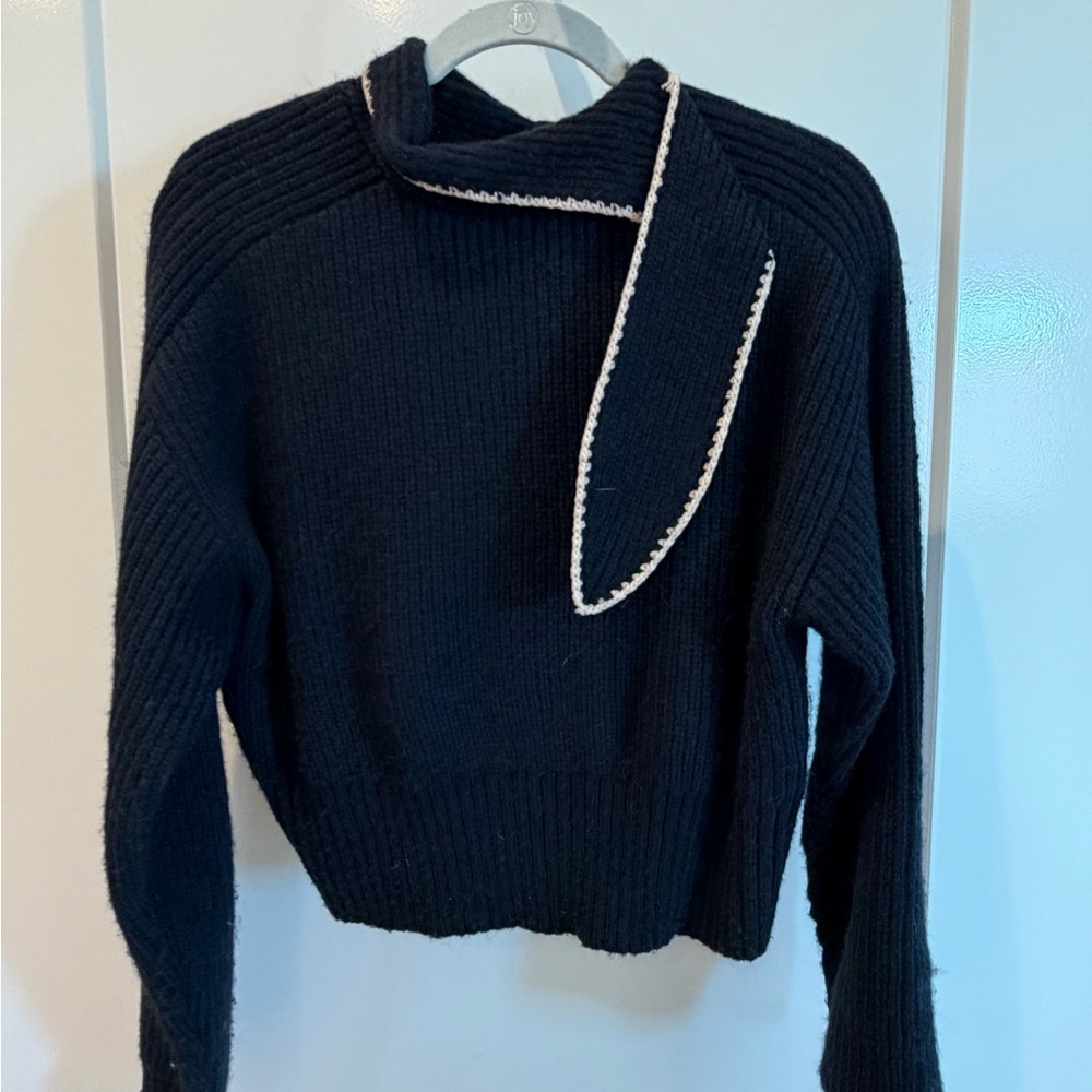 Zara Navy Turtleneck Sweater with White Trim